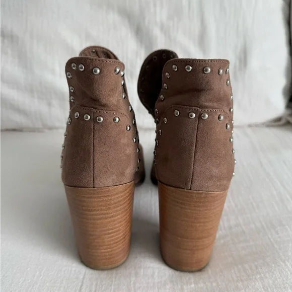 Y2K Report Brown Faux Suede & Studded Peep Toe High Heel Booties - Picture 4 of 7